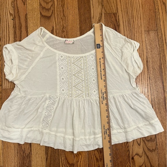 Free People Women’s Cropped Top White Beaded Boxed Relaxed Fit Size 8 - Picture 7 of 7